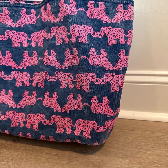 Lilly Pulitzer Elephant Printed Denim Tote Bag Navy Blue/Pink Distressed Carryal - Picture 4 of 12